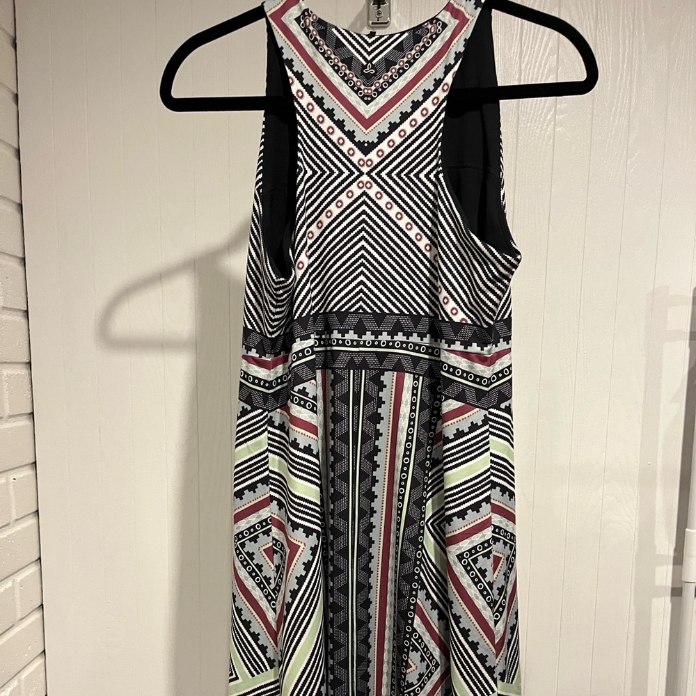 PrAna Geometric Midi Dress in Black, White, and Red - Picture 6 of 8